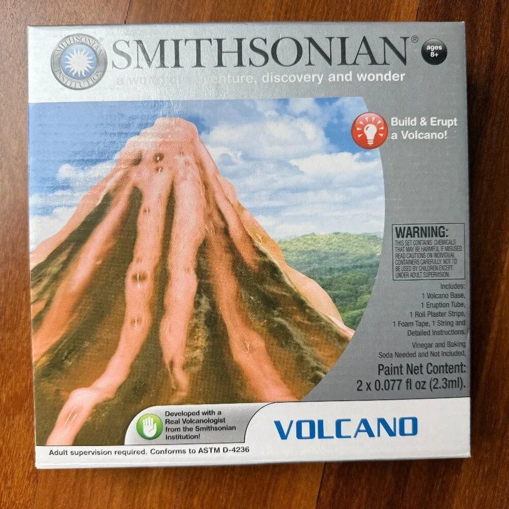 NEW Smithsonian Erupting Volcano Kit